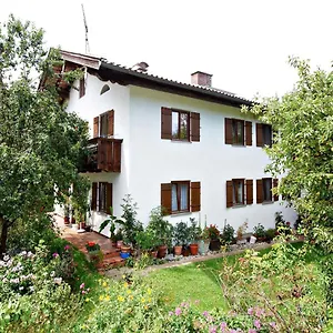 Apartment Ferienwohnung Dacherl, Bad Endorf