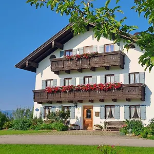 Apartment Asbichlerhof, Bad Endorf